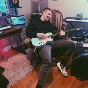 Meet your Posher, Logan